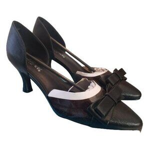 Bellivi Cupcake Black Lucite NIB size 9.5